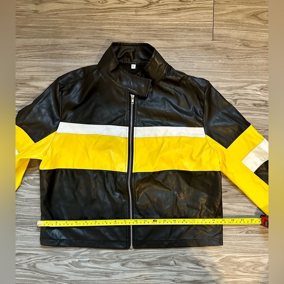 Cute faux leather bomber jacket - Picture 4 of 4